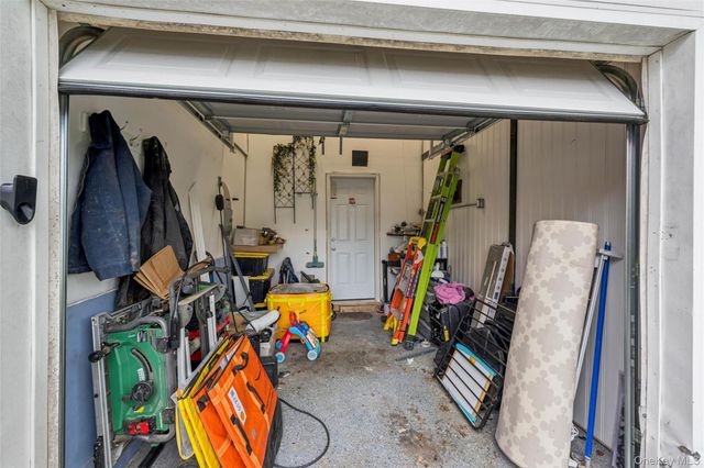 12 Long Street, Lake Grove, NY 11755