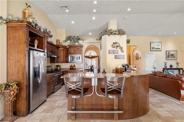 2181 East Winery Road, Pahrump, NV 89048