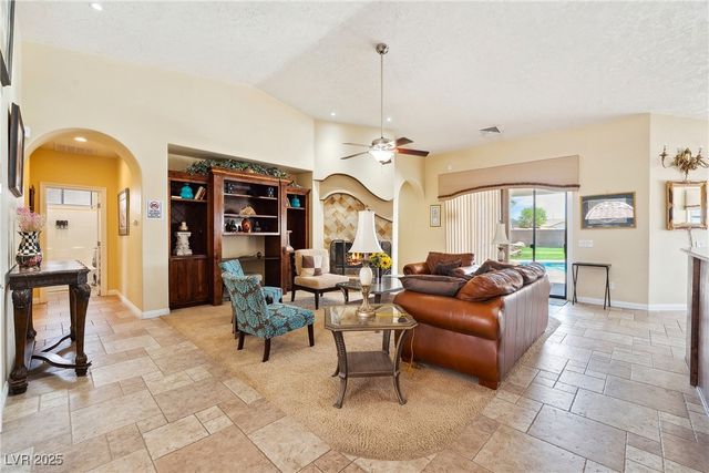 2181 East Winery Road, Pahrump, NV 89048