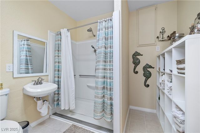 2181 East Winery Road, Pahrump, NV 89048