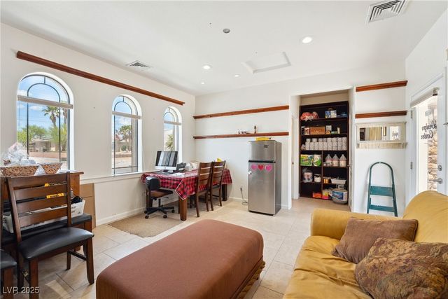 2181 East Winery Road, Pahrump, NV 89048