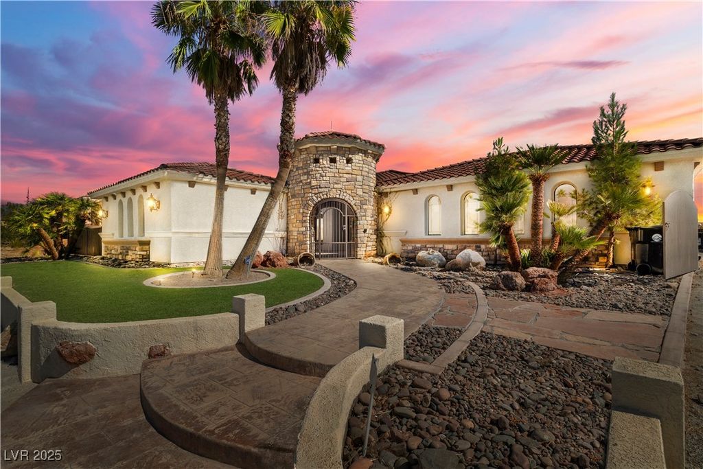 2181 East Winery Road, Pahrump, NV 89048