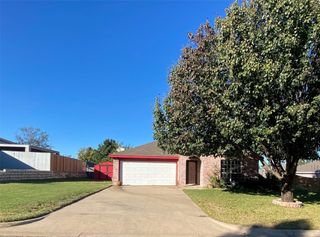 318 Alpine Drive, Weatherford, TX 76086