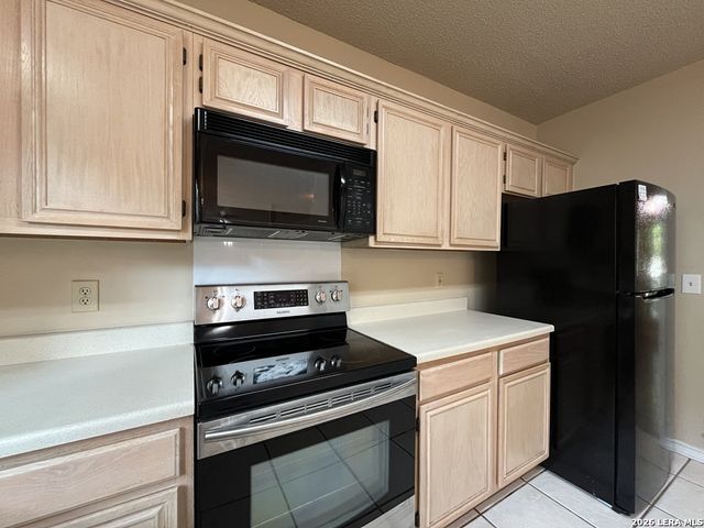 906 Cap Stone, San Antonio, TX 78258