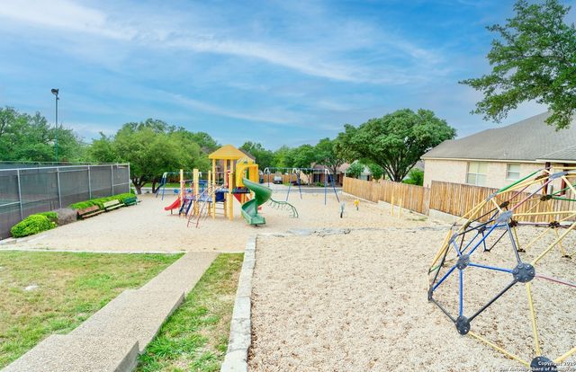 906 Cap Stone, San Antonio, TX 78258