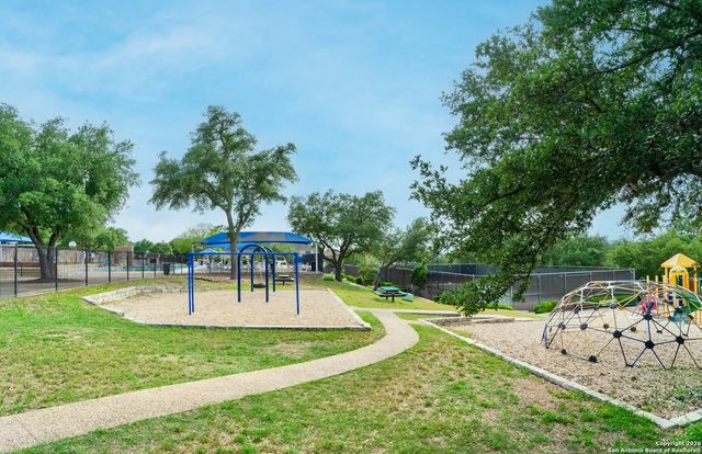 906 Cap Stone, San Antonio, TX 78258