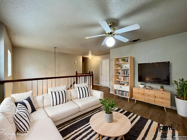 906 Cap Stone, San Antonio, TX 78258