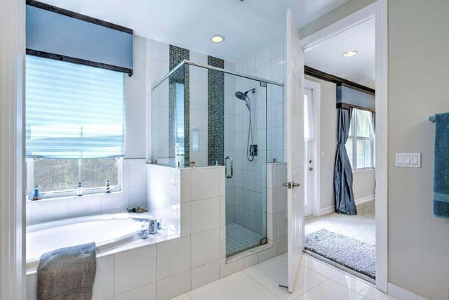 1932 Juno Landing Lane, North Palm Beach, FL 33408