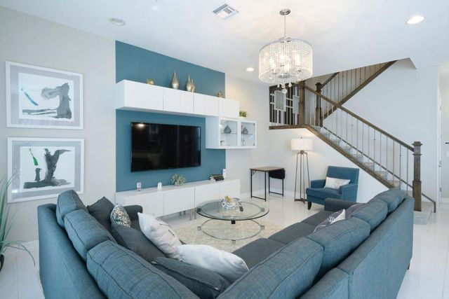 1932 Juno Landing Lane, North Palm Beach, FL 33408