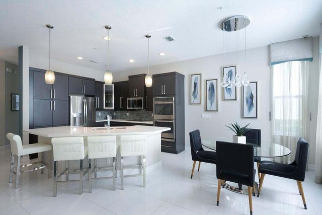 1932 Juno Landing Lane, North Palm Beach, FL 33408