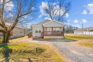 4 W 5th Avenue, Chatsworth, GA 30705