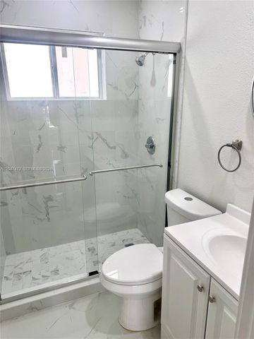 2150 N 66th Avenue, Hollywood, FL 33024