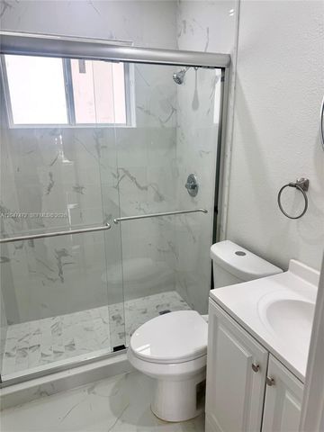 2150 N 66th Avenue, Hollywood, FL 33024