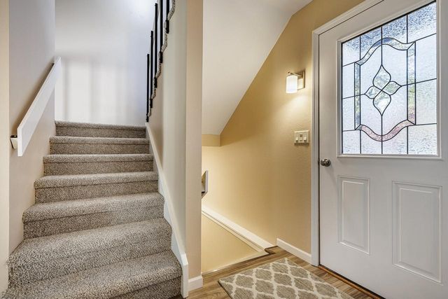 3380 East AVENUE S, La Crosse, WI 54601