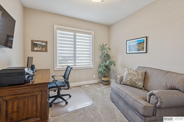 20743 Nina Street, Elkhorn, NE 68022