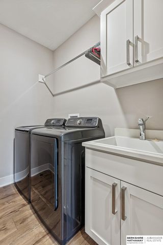 20743 Nina Street, Elkhorn, NE 68022