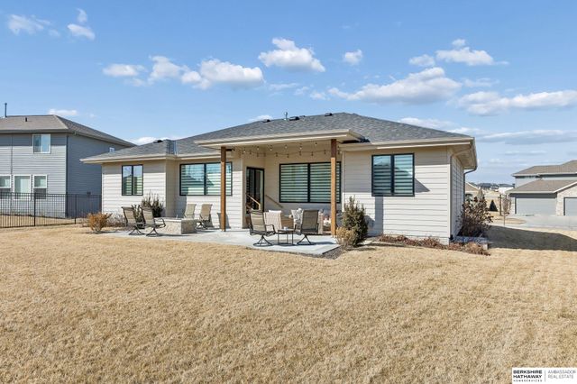 20743 Nina Street, Elkhorn, NE 68022