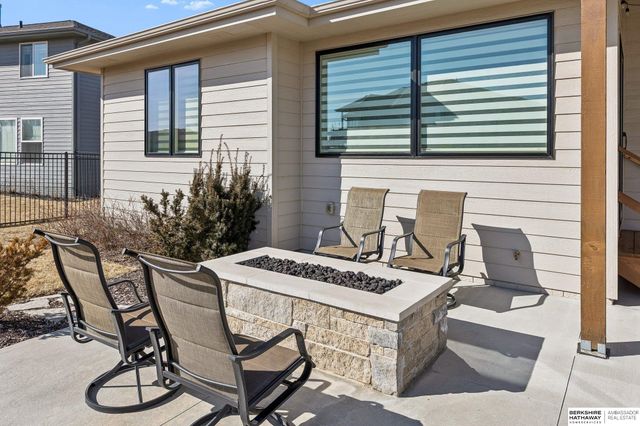 20743 Nina Street, Elkhorn, NE 68022