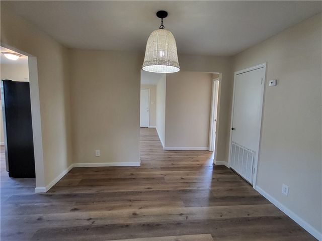1650 Green Grove Dr, Corpus Christi, TX 78415