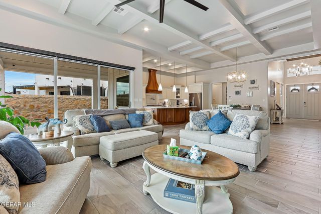 312 Gold Valley, Horizon City, TX 79928