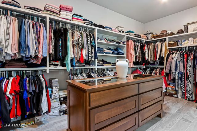 312 Gold Valley, Horizon City, TX 79928