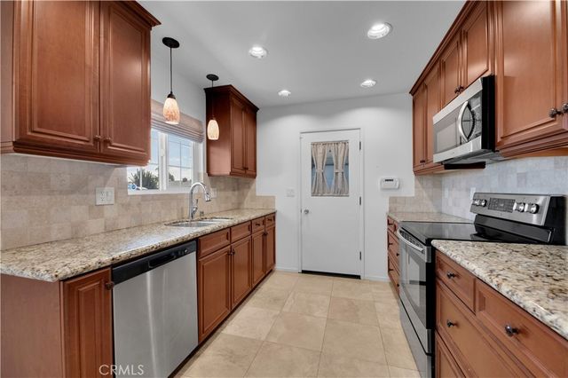 28057 Saint Marys, Menifee, CA 92586