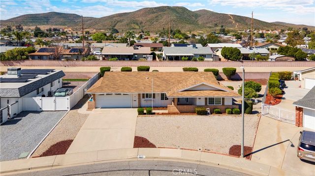28057 Saint Marys, Menifee, CA 92586