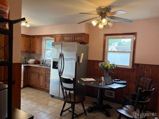 10 Travers Avenue, Edison, NJ 08817