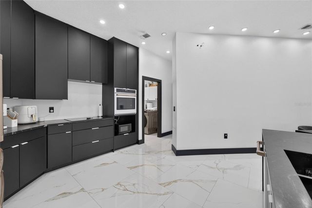 3926 NORTHRIDGE DRIVE, Valrico, FL 33596