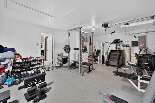 3926 NORTHRIDGE DRIVE, Valrico, FL 33596