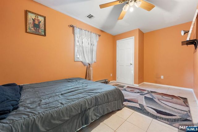 240 Palsa Avenue, Elmwood Park, NJ 07407