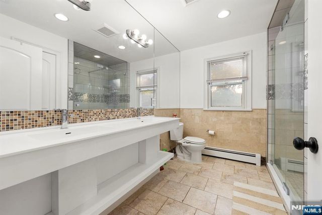 240 Palsa Avenue, Elmwood Park, NJ 07407