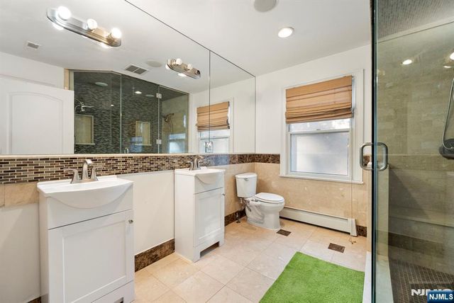 240 Palsa Avenue, Elmwood Park, NJ 07407