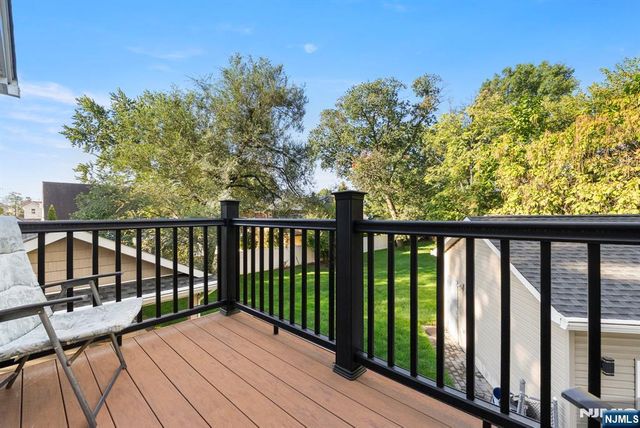 240 Palsa Avenue, Elmwood Park, NJ 07407