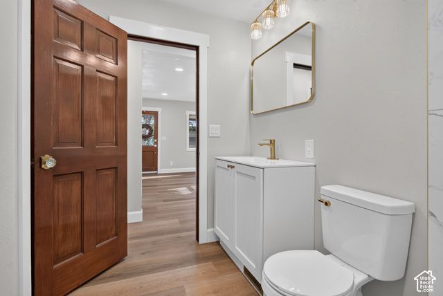 147 CENTER ST, Clearfield, UT 84015