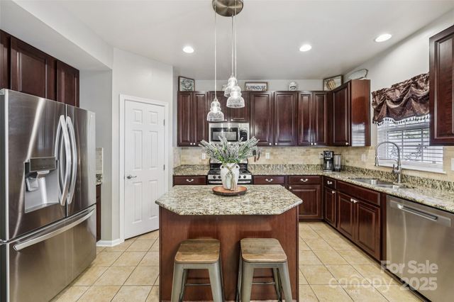 10900 Tailwater Street, Davidson, NC 28036