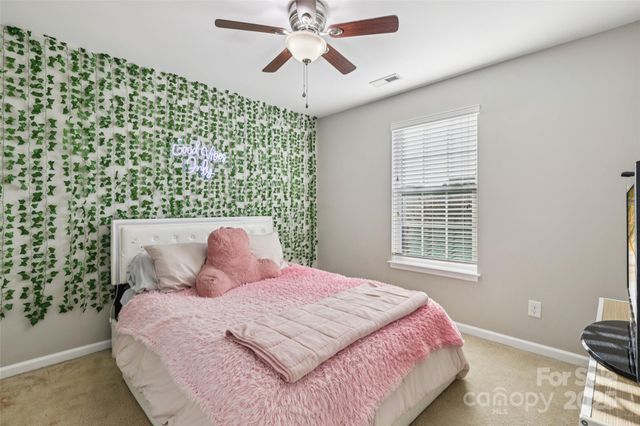 10900 Tailwater Street, Davidson, NC 28036