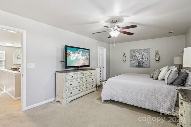 10900 Tailwater Street, Davidson, NC 28036