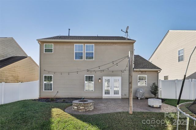 10900 Tailwater Street, Davidson, NC 28036