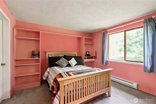 13262 NW Holly Road, Bremerton, WA 98312