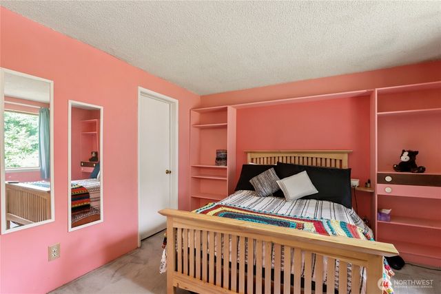 13262 NW Holly Road, Bremerton, WA 98312