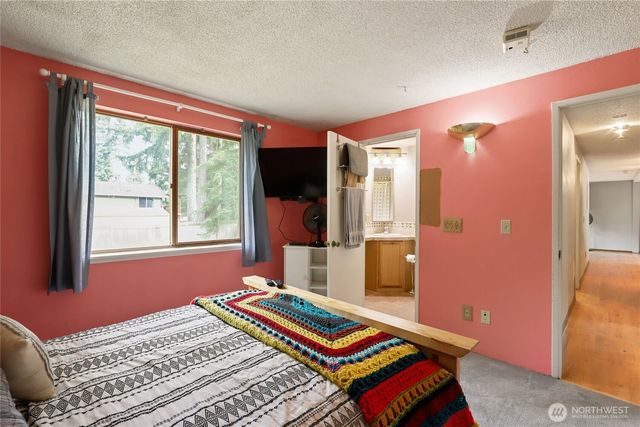 13262 NW Holly Road, Bremerton, WA 98312