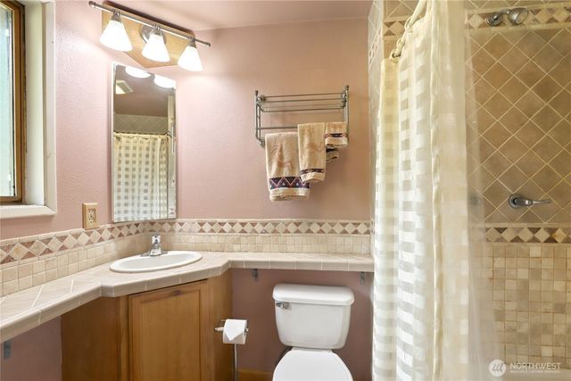 13262 NW Holly Road, Bremerton, WA 98312