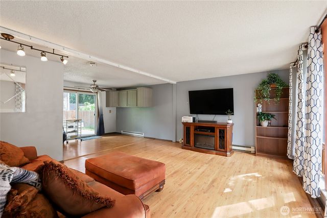 13262 NW Holly Road, Bremerton, WA 98312