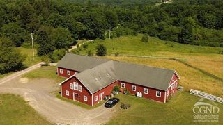 10 Thomas Road, Chatham Center, NY 12184