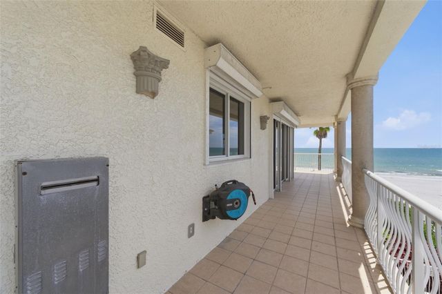 19130 GULF BOULEVARD V4, Indian Rocks Beach, FL 33785