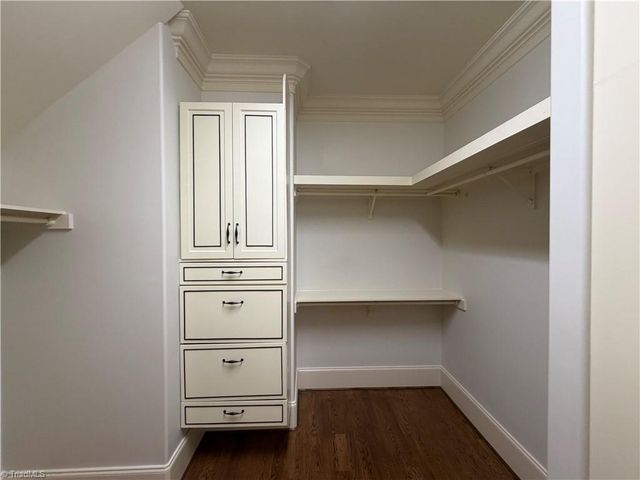 27 Carlson Terrace, Greensboro, NC 27410
