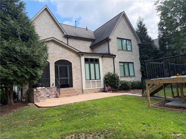 27 Carlson Terrace, Greensboro, NC 27410