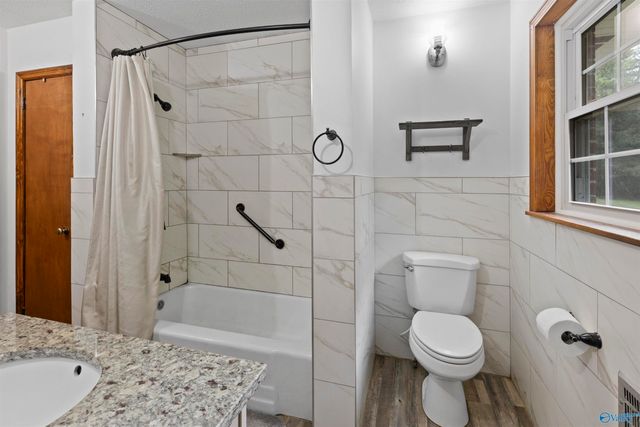 102 Baker Drive, Crossville, AL 35962