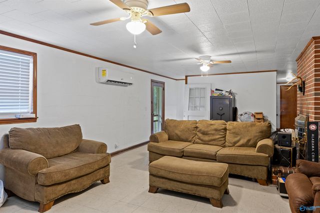 102 Baker Drive, Crossville, AL 35962